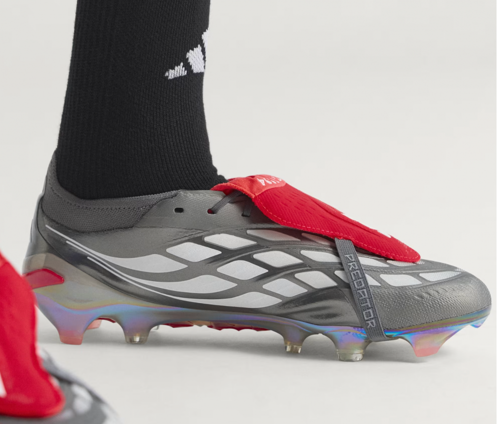 Бутсы профессиональные Adidas Predator Elite FT FG