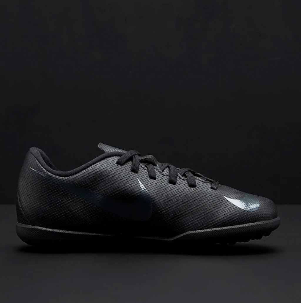 Шиповки детские Nike Mercurial Vapor XII Club GS JR TF