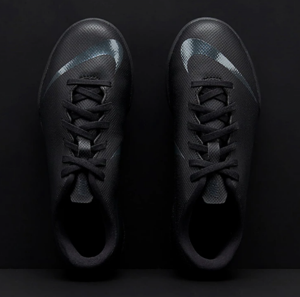 Шиповки детские Nike Mercurial Vapor XII Club GS JR TF