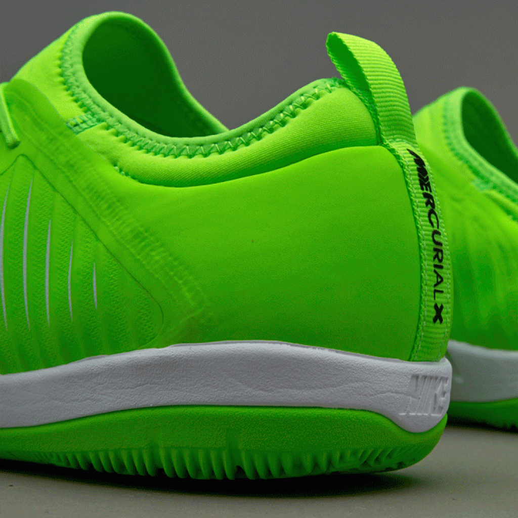 Футзалки профессиональные Nike MercurialX Finale II IN