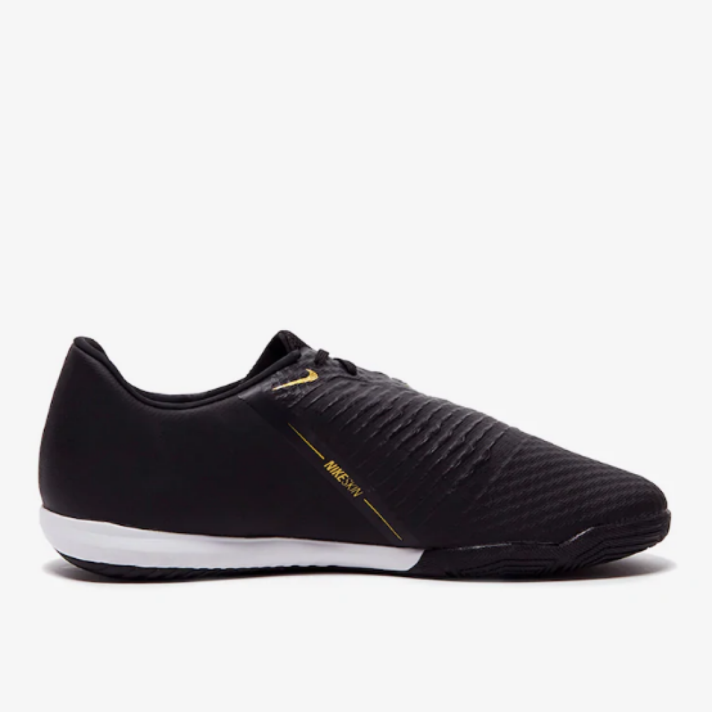 Футзалки Nike PhantomVNM Academy Indoor