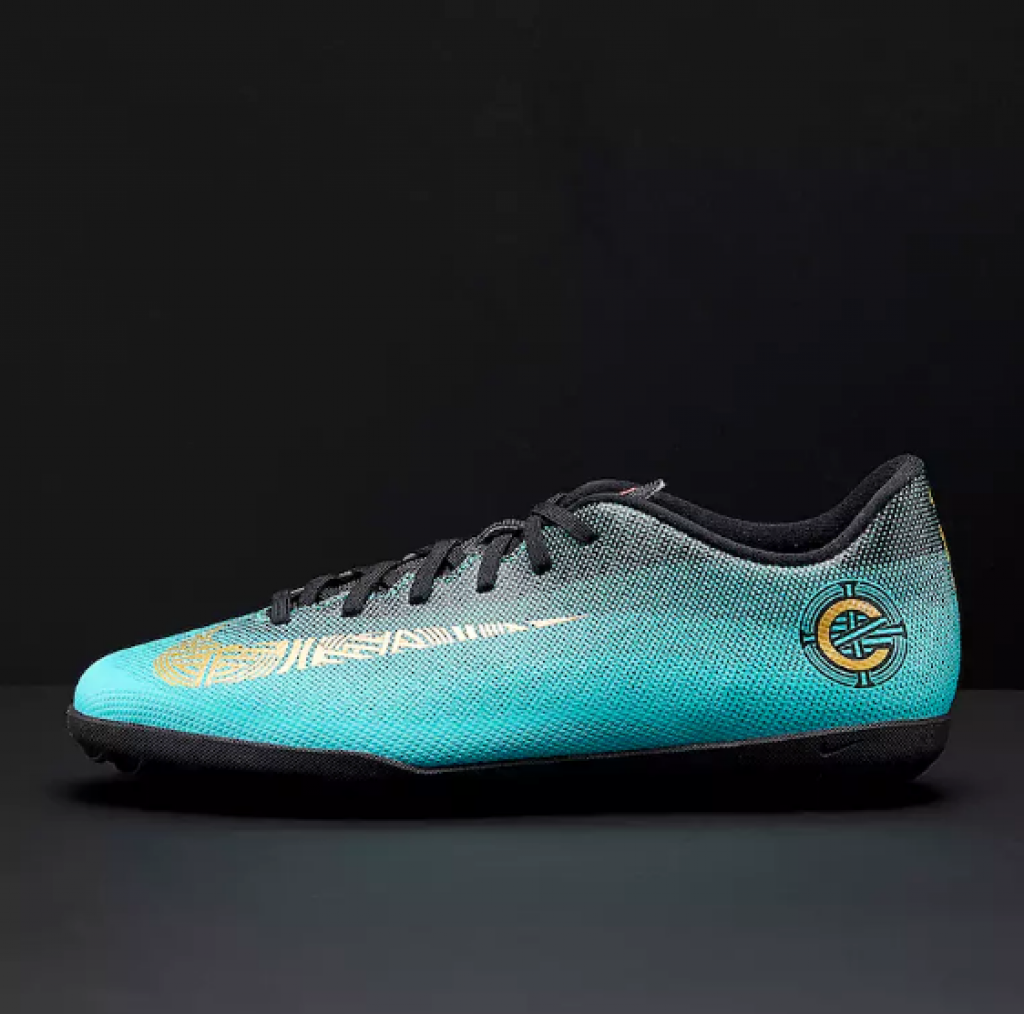 Nike Mercurial VaporX XII Club CR7 TF/шиповки