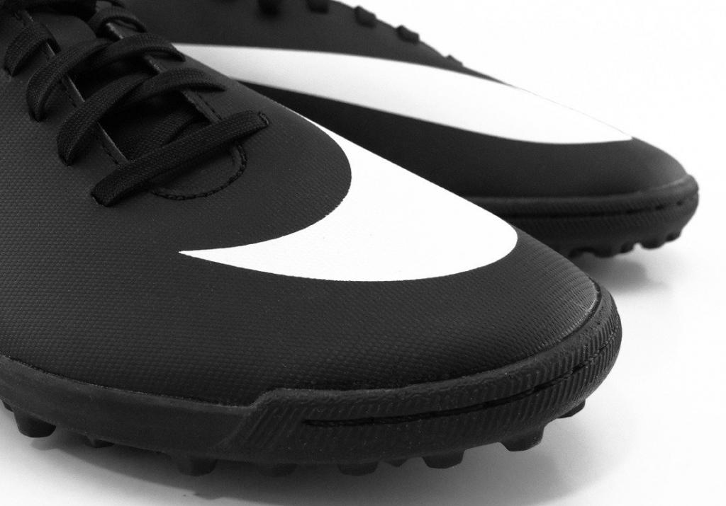 Шиповки Nike Bravata II TF