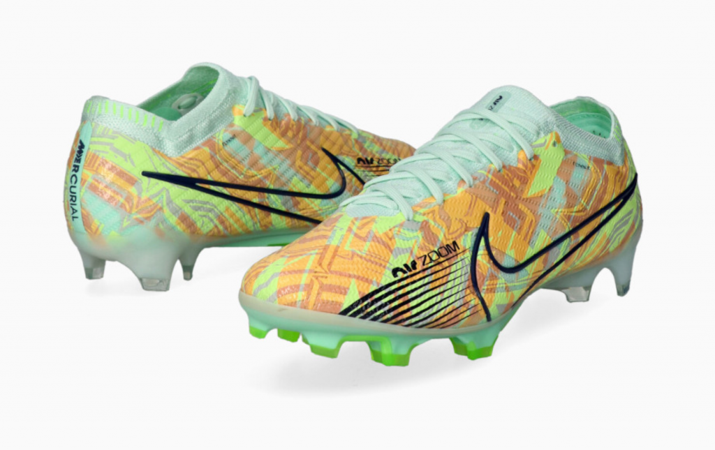 Бутсы профессиональные Nike Mercurial Vapor 15 Elite FG