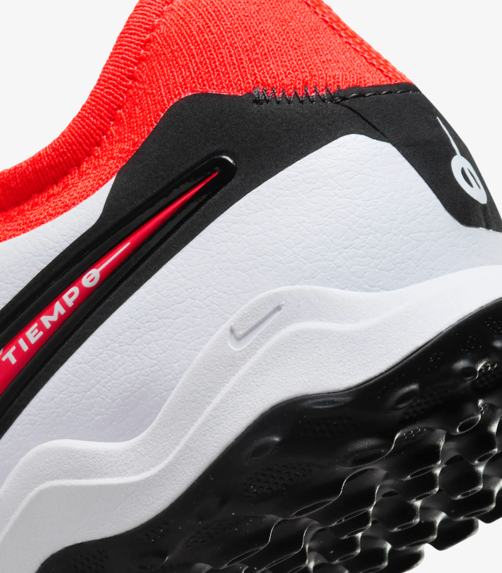Шиповки профессиональные Nike Tiempo Legend 10 Pro TF