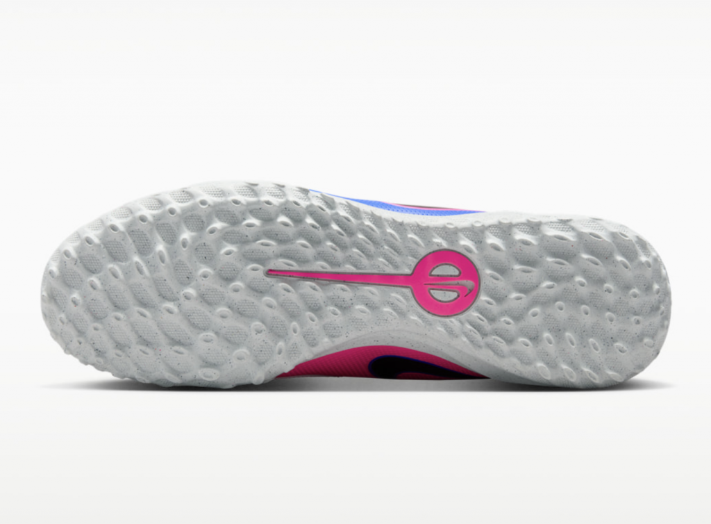 Шиповки Nike Tiempo Maestro Club TF
