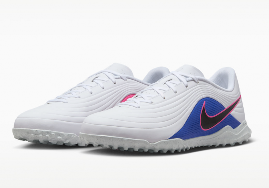 Шиповки Nike Tiempo Maestro Club TF