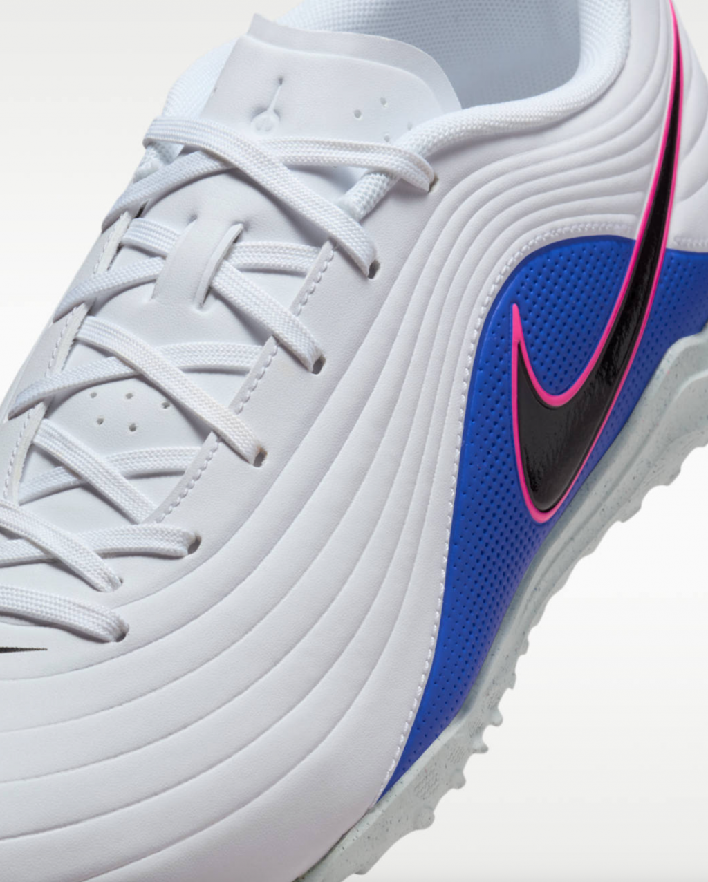 Шиповки Nike Tiempo Maestro Club TF