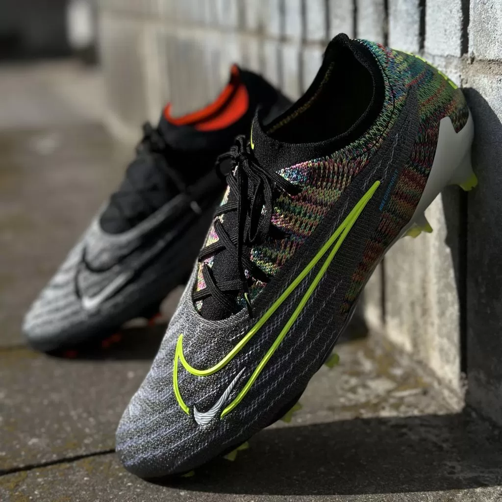 Бутсы профессиональные Nike Phantom GX Elite Fusion FG