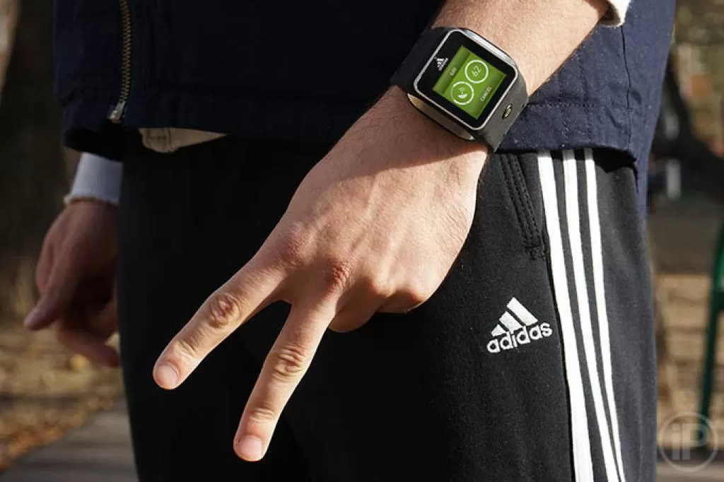 Adidas Micoach Smart Run Watch/часы спортивные