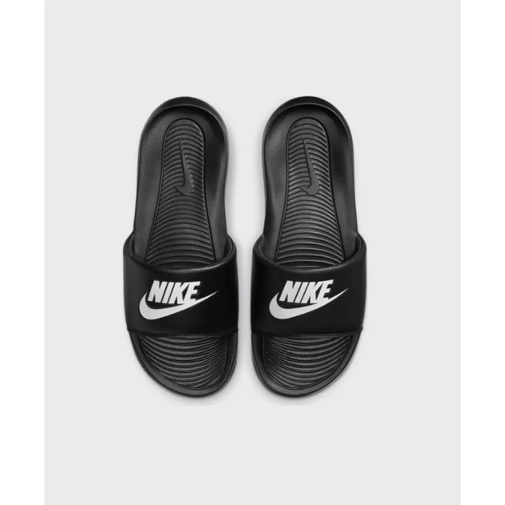 Сланцы Nike Victori One Slide