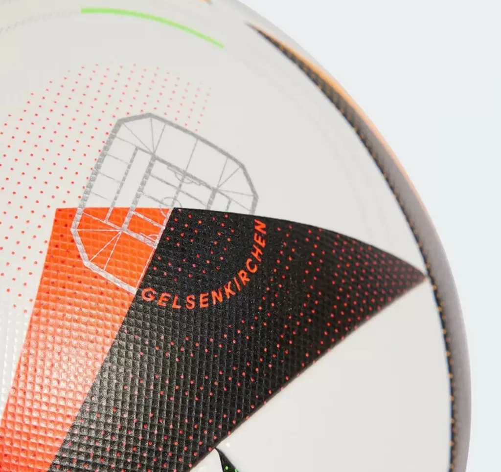 Мяч профессиональный Adidas Euro2024 Competition ball