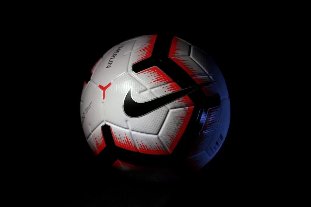 Мяч официально-игровой Nike Merlin Official Ball