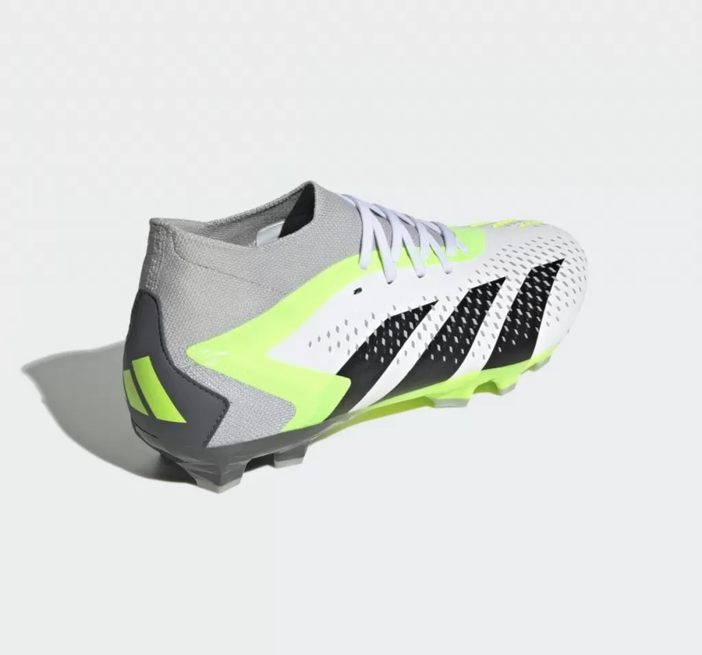 Бутсы полупрофессиональные Adidas Predator Accuracy.2 MG