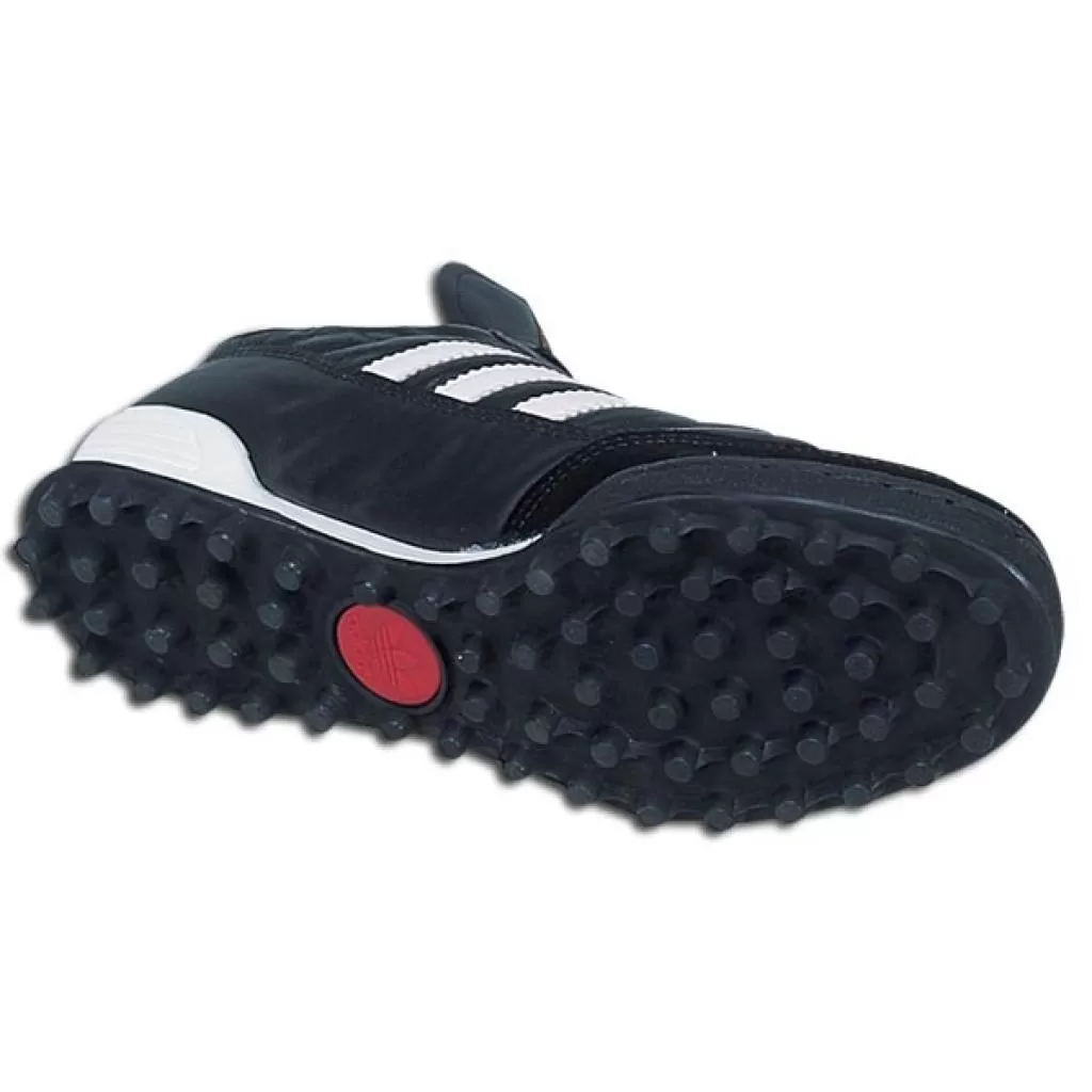 Шиповки Adidas Mundial Team