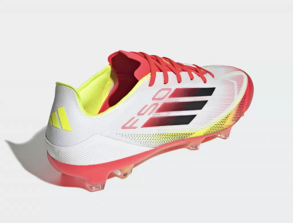 Бутсы полупрофессиональные Adidas F50 Pro FG