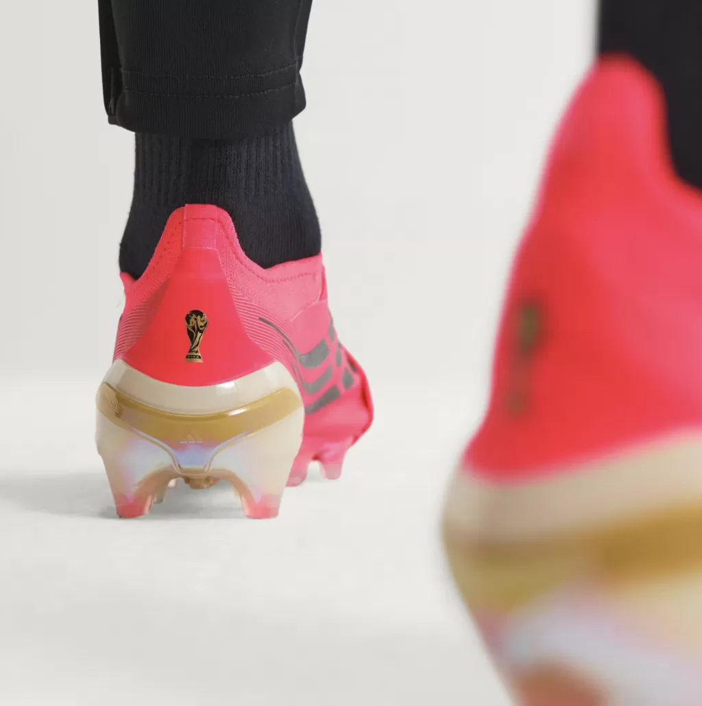 Бутсы профессиональные Adidas Predator Elite FT FG