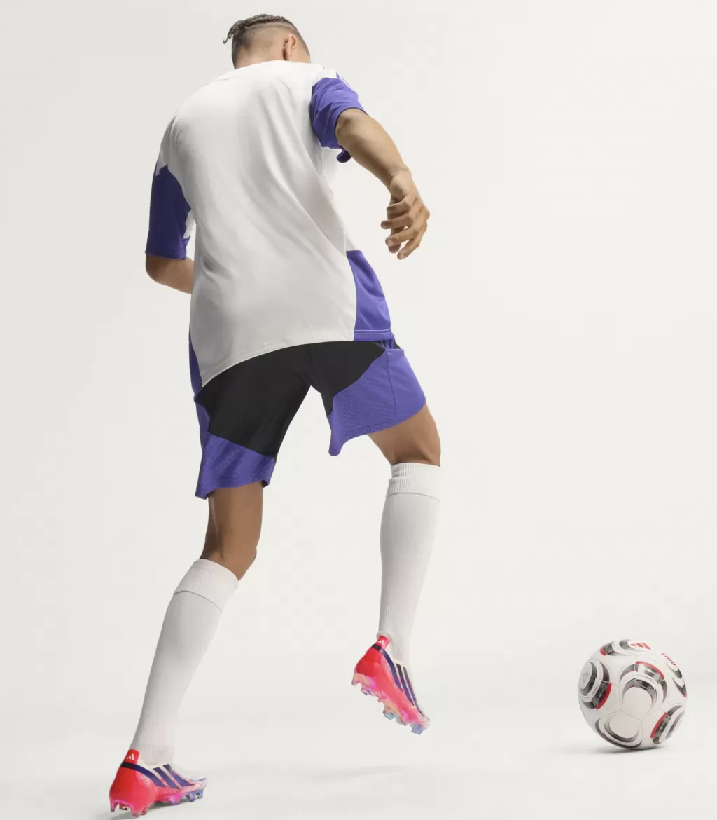 Бутcы профессиональные Adidas F50 Hyperfast Elite LLFG
