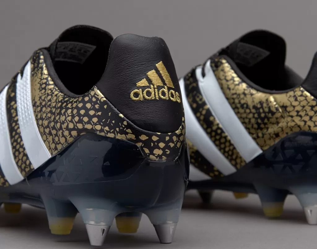 Бутсы профессиональные кожаные Adidas ACE16.1 Leather SG