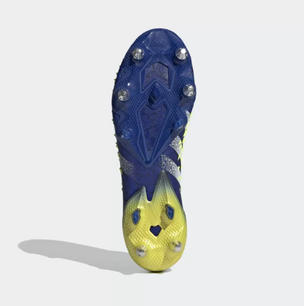Бутсы профессиональные Adidas Predator Freak.1 L SG