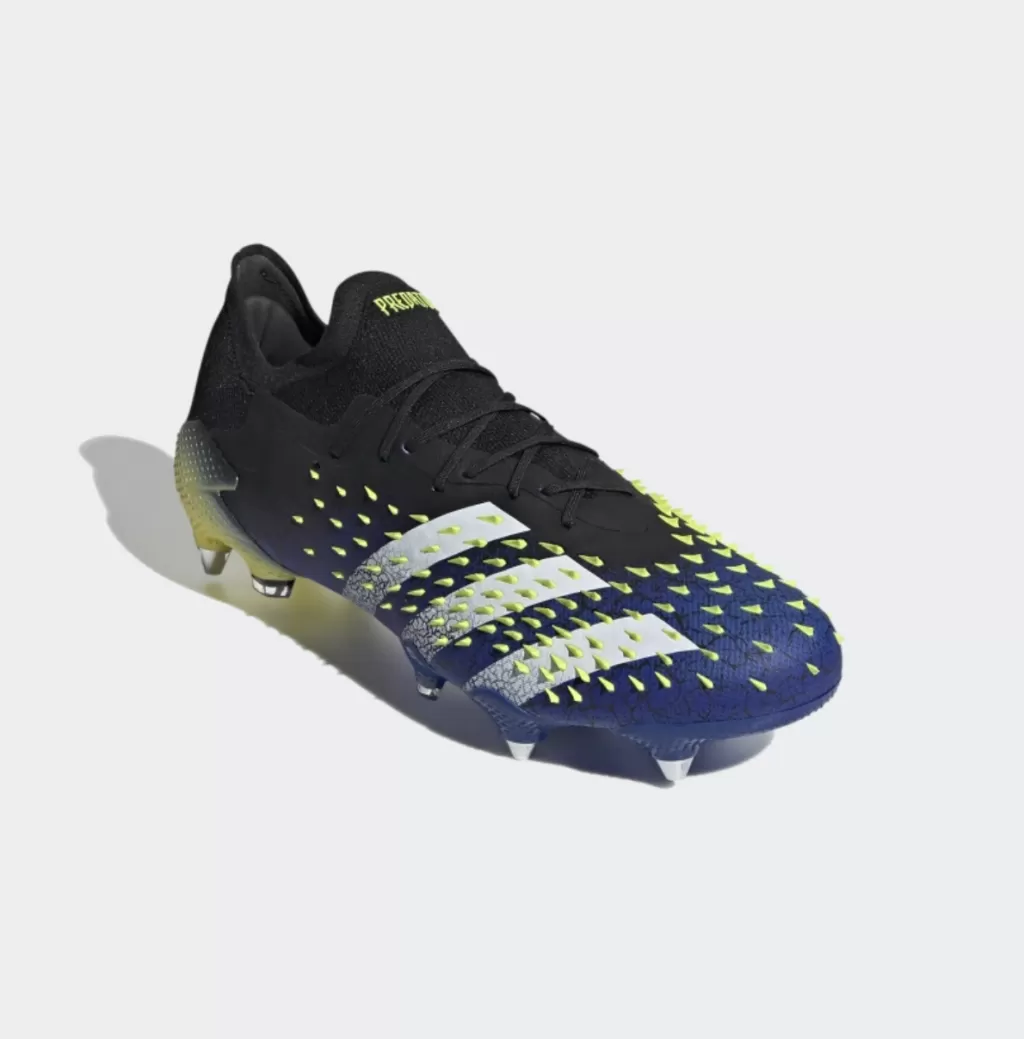 Бутсы профессиональные Adidas Predator Freak.1 L SG