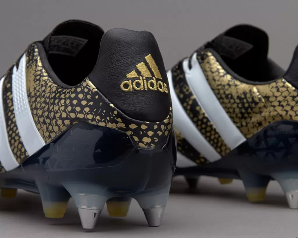 Бутсы профессиональные кожаные Adidas ACE16.1 Leather SG
