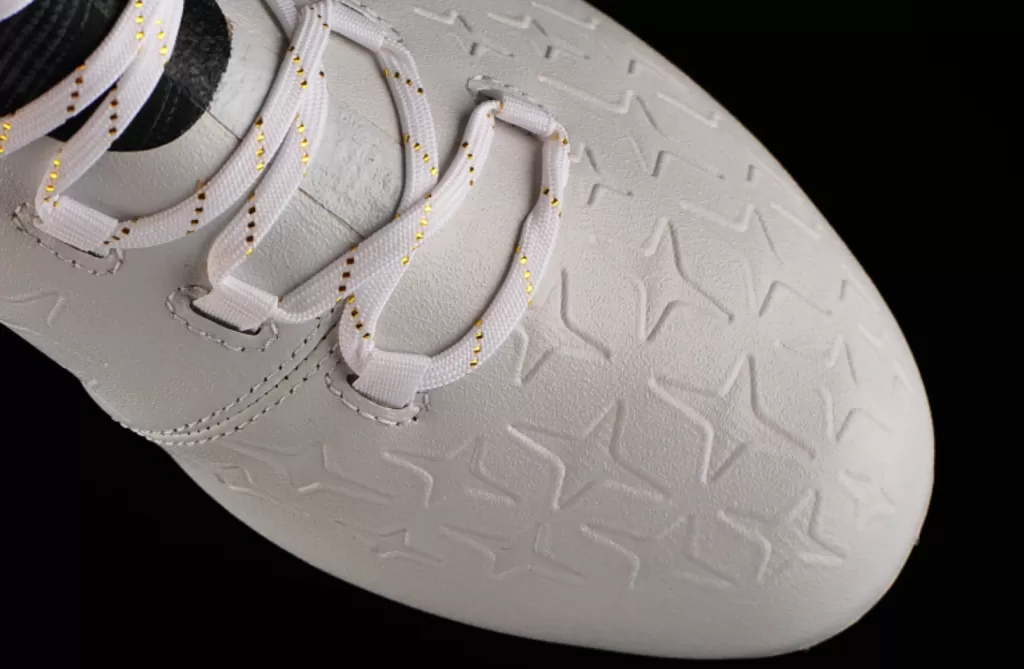 Бутсы профессиональные Adidas X16.1 SG