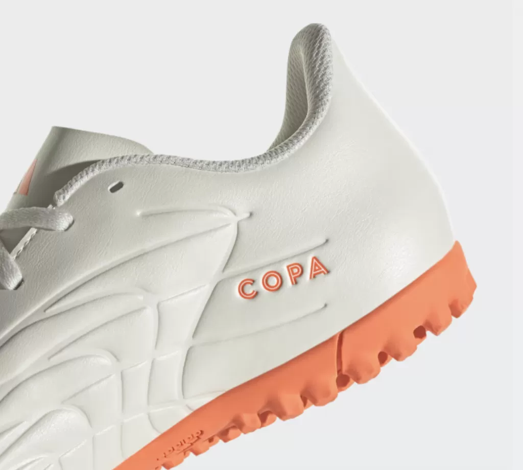 Шиповки Adidas Copa Pure.4 TF