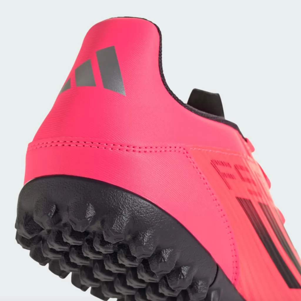 Шиповки Adidas F50 Club TF
