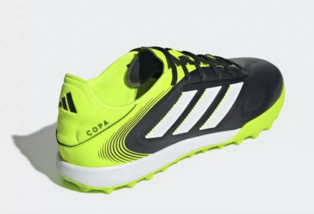 Шиповки Adidas Copa Pure 3 League TF