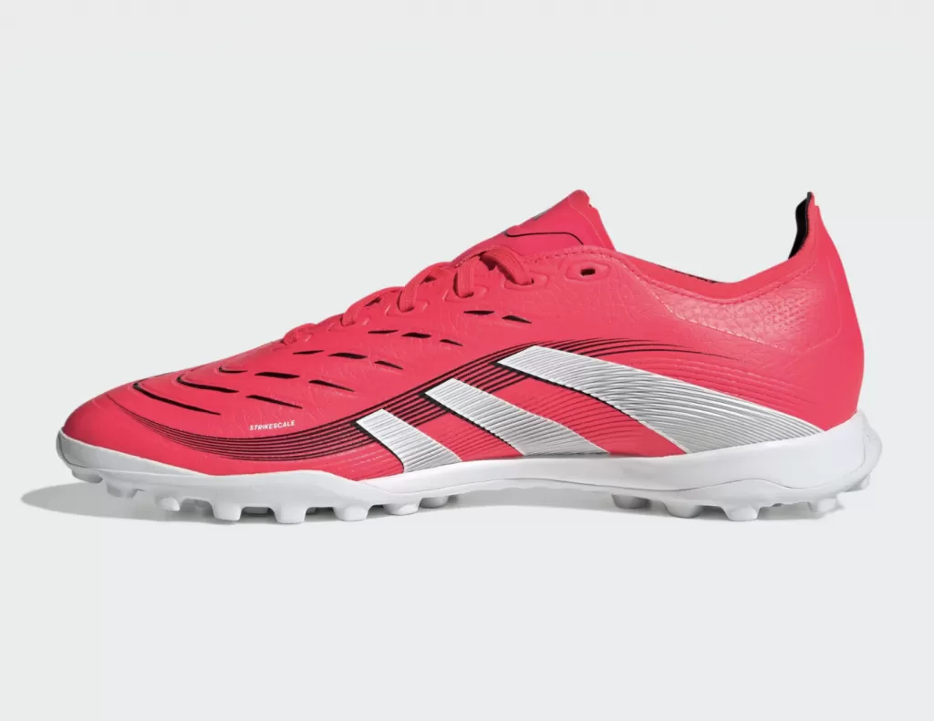 Шиповки Adidas Predator League TF