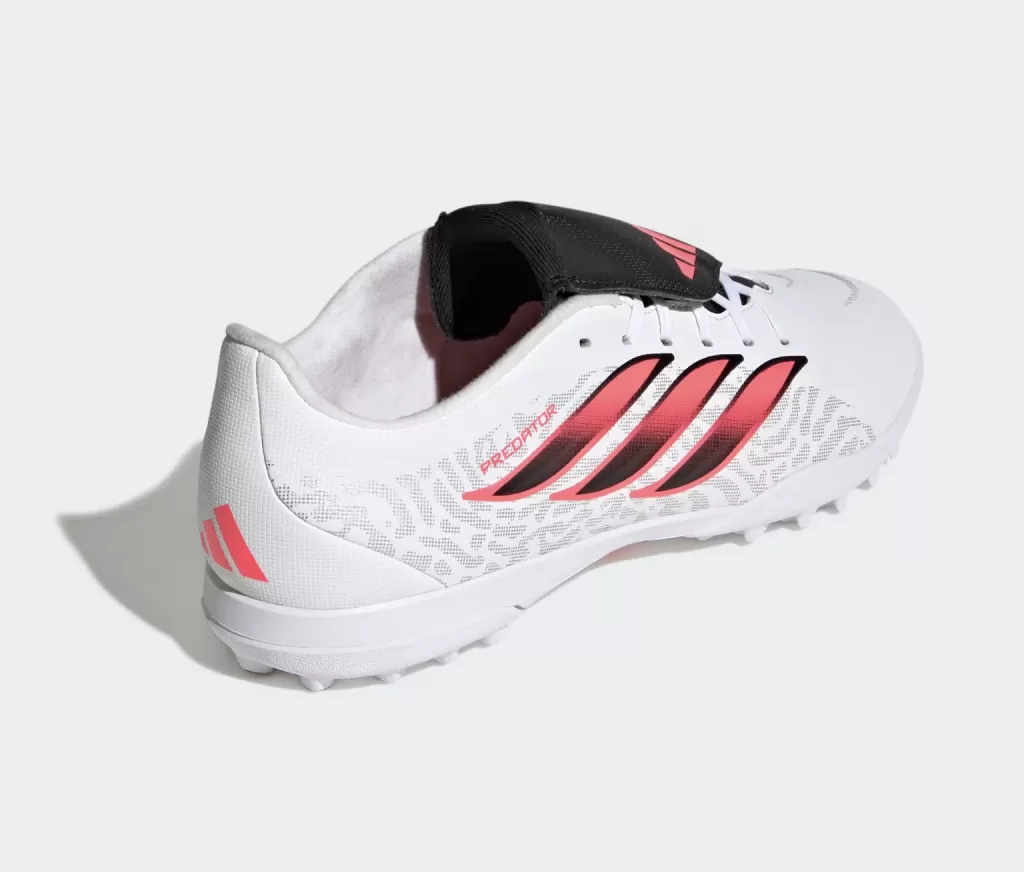 Шиповки Adidas Predator Club TF FT