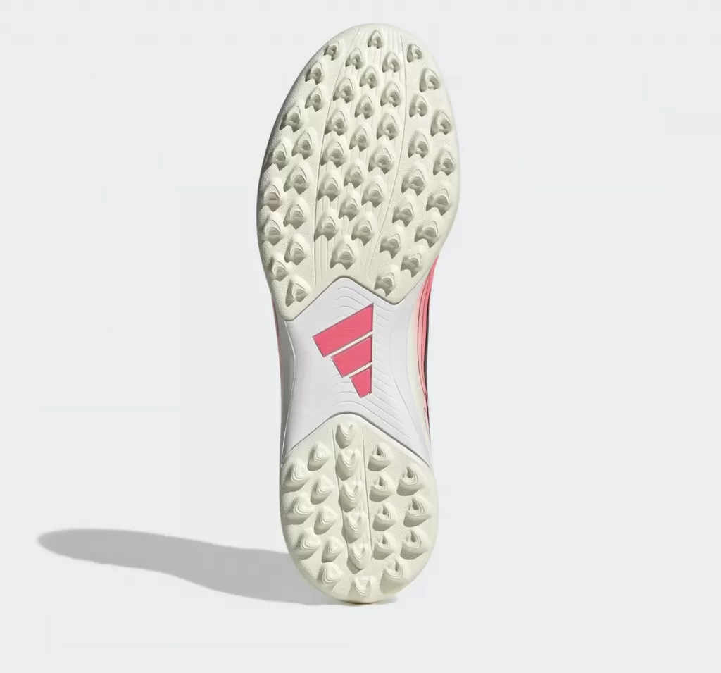 Шиповки Adidas F50 Hyperfast Club TF