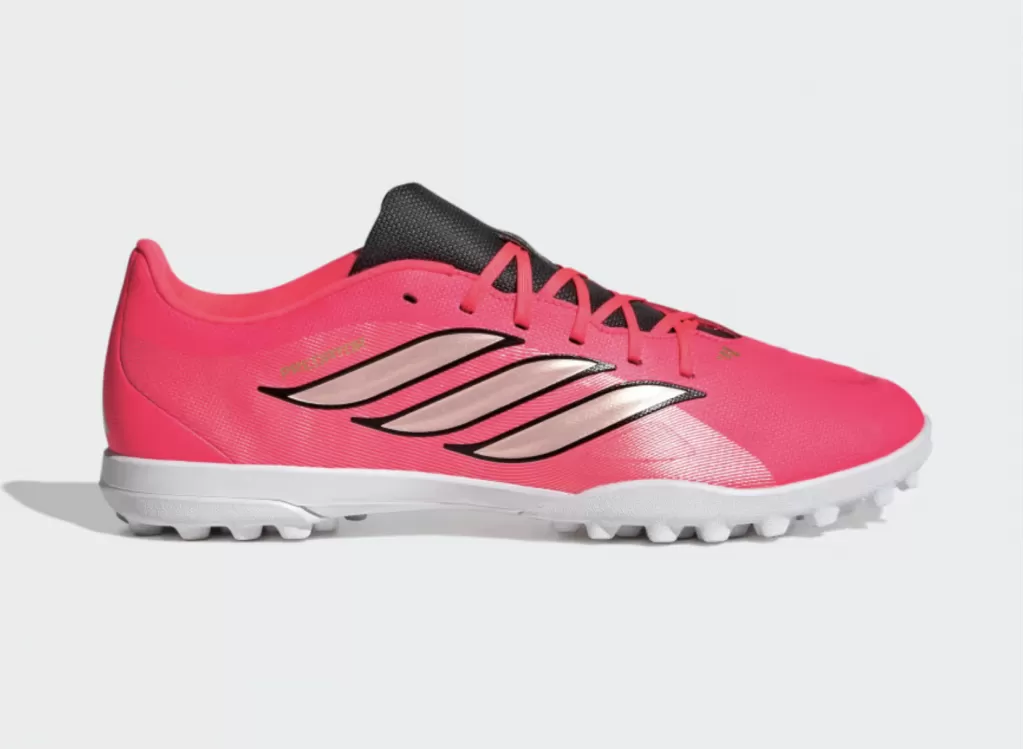 Шиповки Adidas Predator Club TF