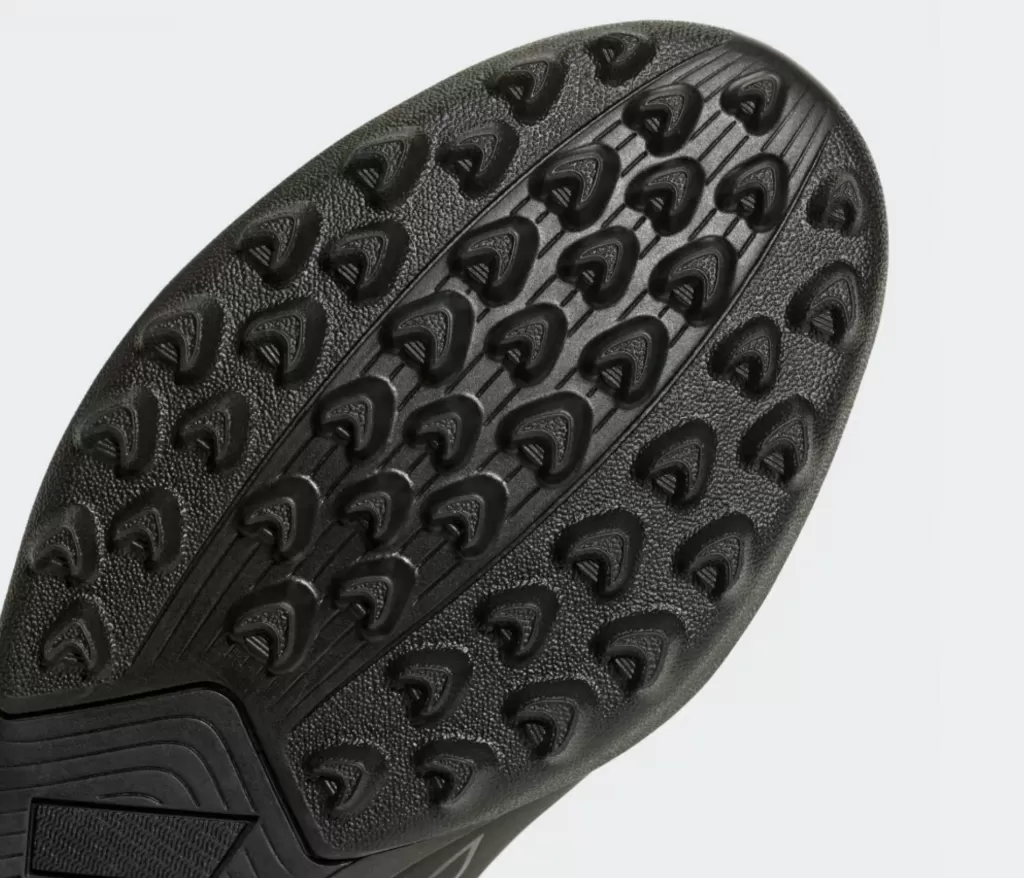 Шиповки Adidas F50 Hyperfast Club TF