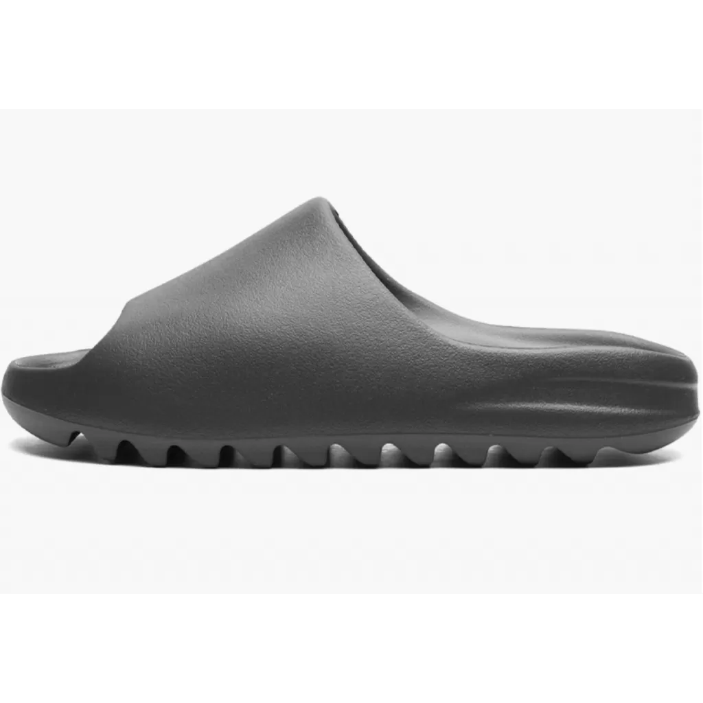 Сланцы Adidas YZY Dark Onyx SLIDE
