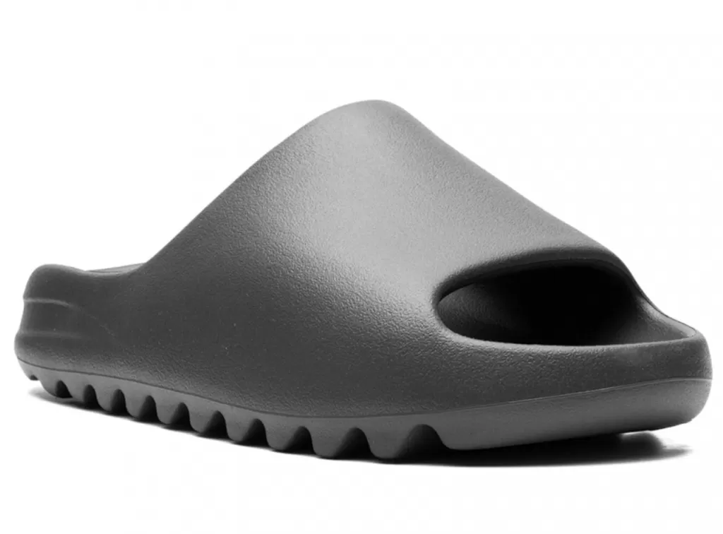 Сланцы Adidas YZY Dark Onyx SLIDE
