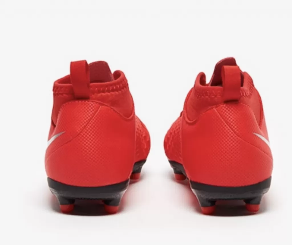 Бутсы детские Nike Phantom VSN Club DF JR FG