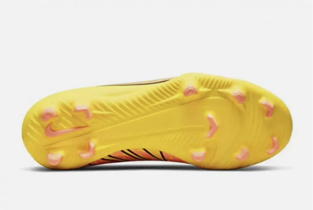 Бутсы детские Nike Mercurial Vapor 15 Club JR MG/FG