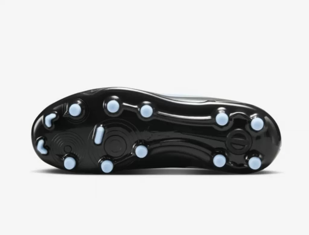 Бутсы детские Nike Tiempo Legend 10 Club JR FG