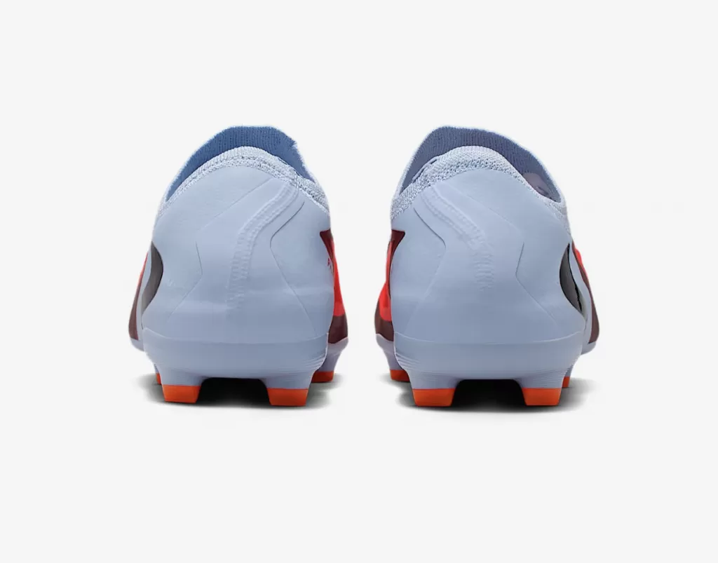 Бутсы профессиональные детские Nike Phantom 6 Low Pro JR FG