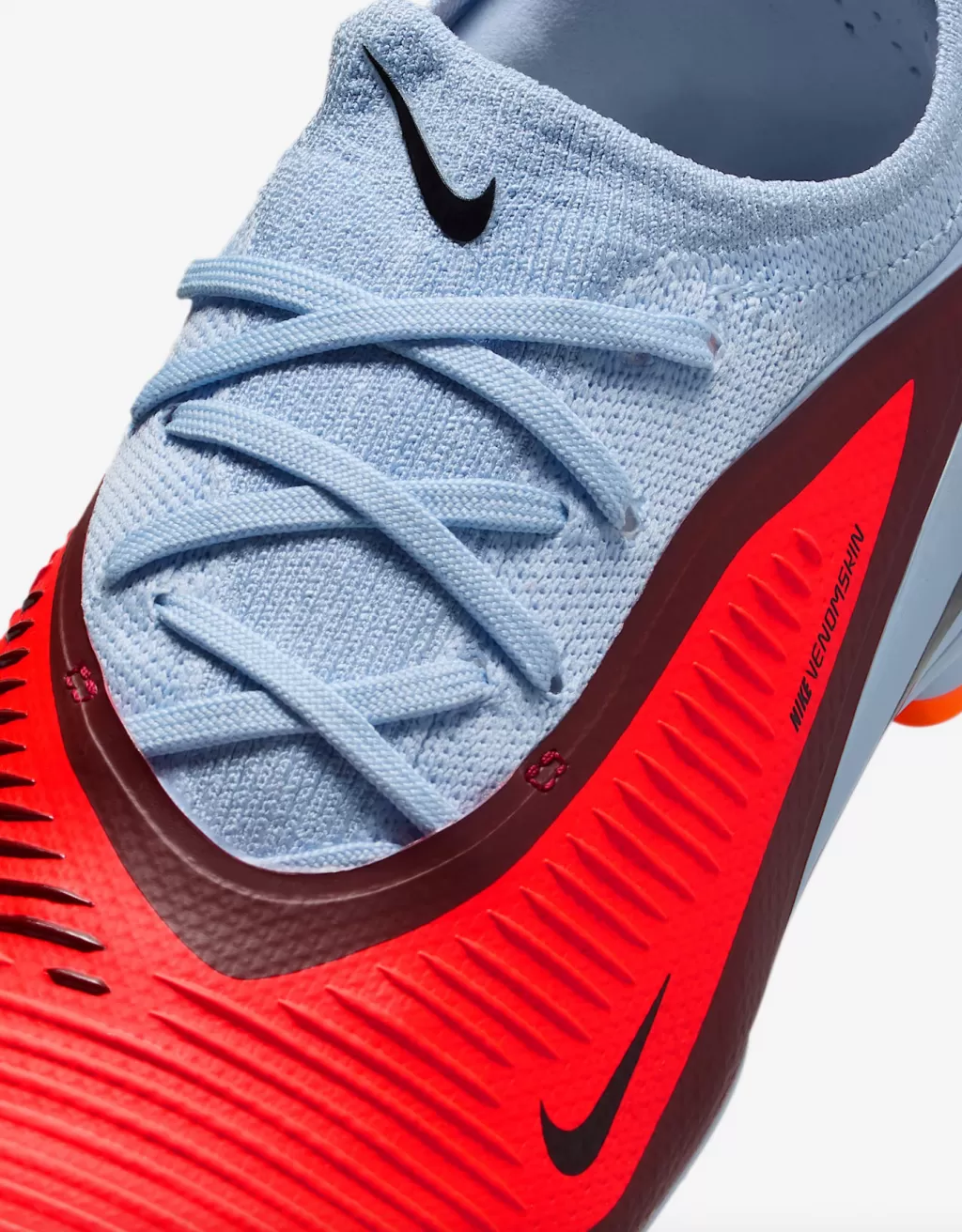 Бутсы профессиональные детские Nike Phantom 6 Low Pro JR FG