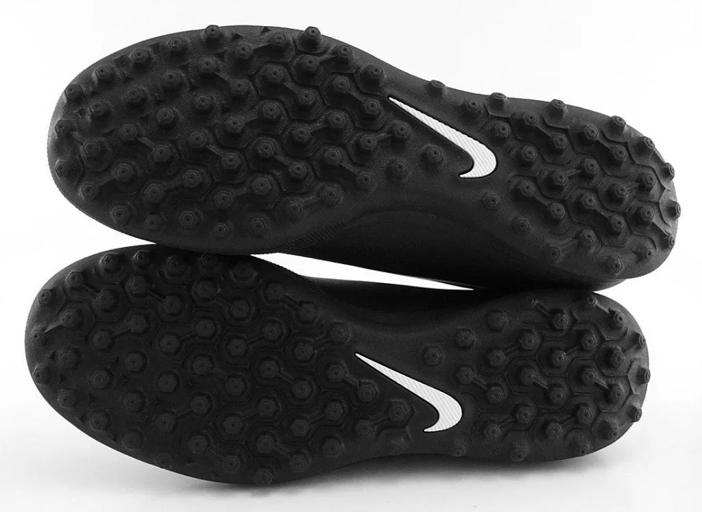 Шиповки детские Nike Bravata II JR TF