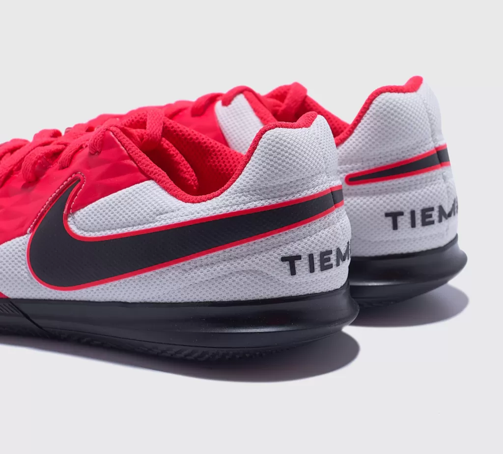 Футзалки детские Nike Tiempo Legend 8 Club JR Indoor