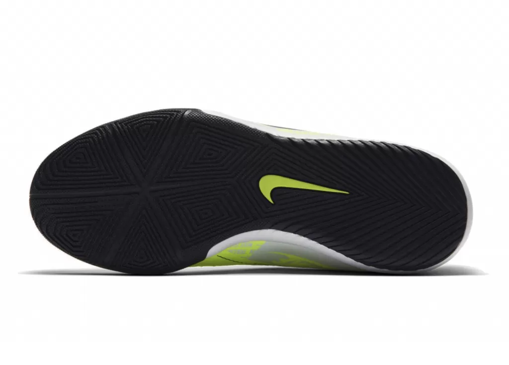 Футзалки детские Nike Phantom VNM Academy JR IN