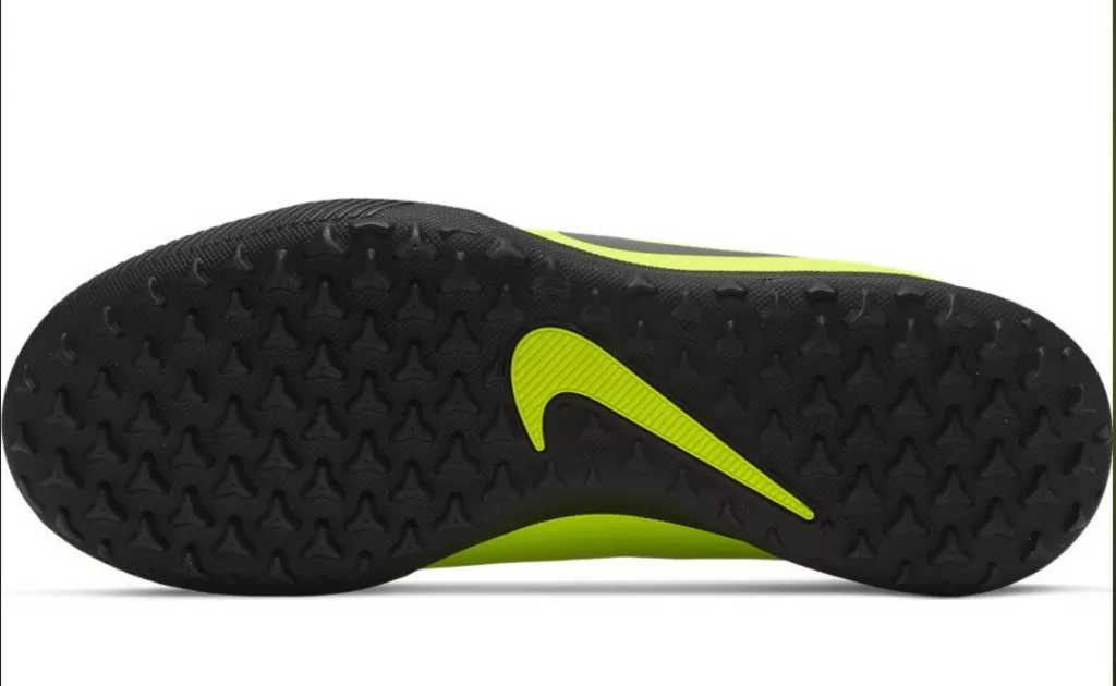Шиповки детские Nike Phantom VNM Club JR TF