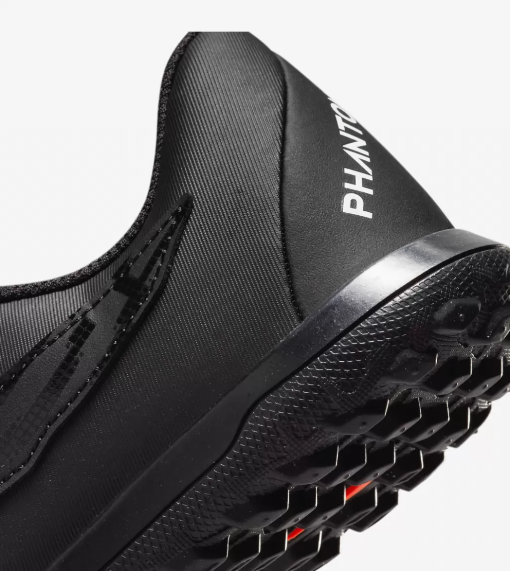 Шиповки детские Nike Phantom GX Club JR TF