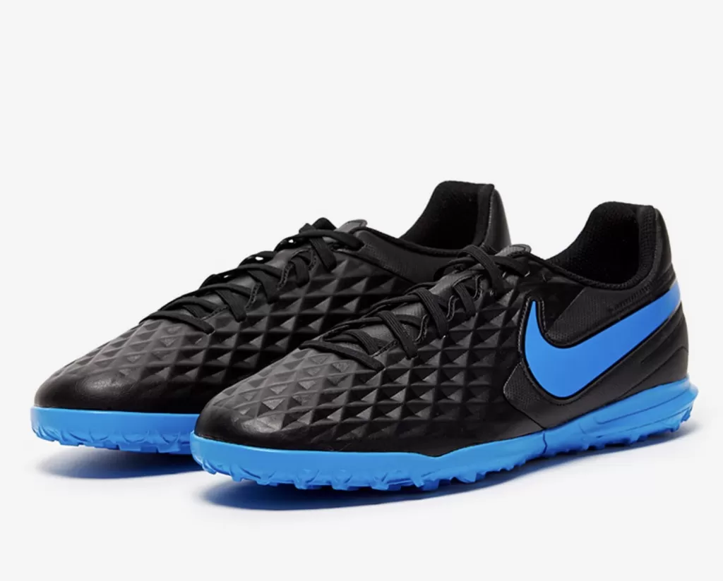 Шиповки детские Nike Tiempo Legend 8 Club JR TF