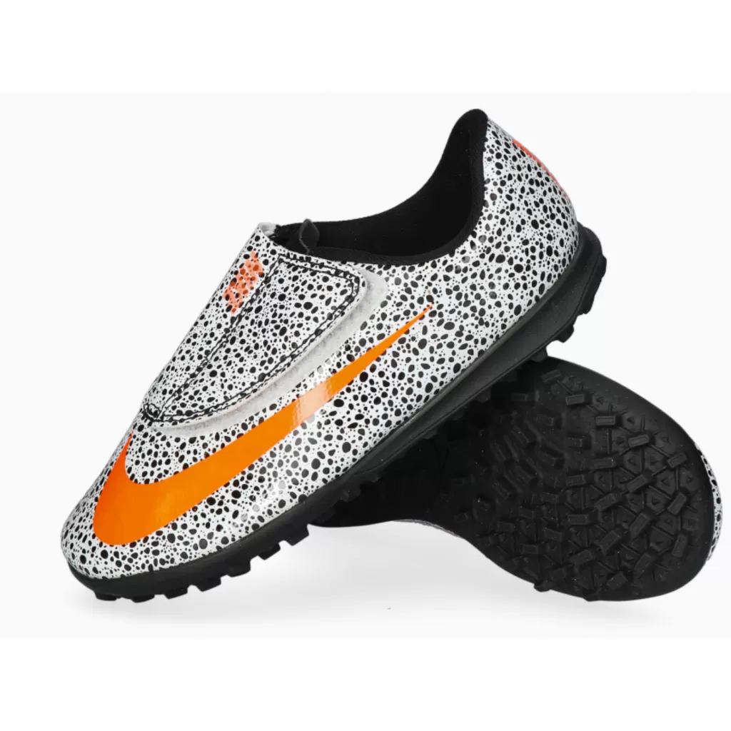 Шиповки детские Nike Vapor 13 Club CR7 JR TF