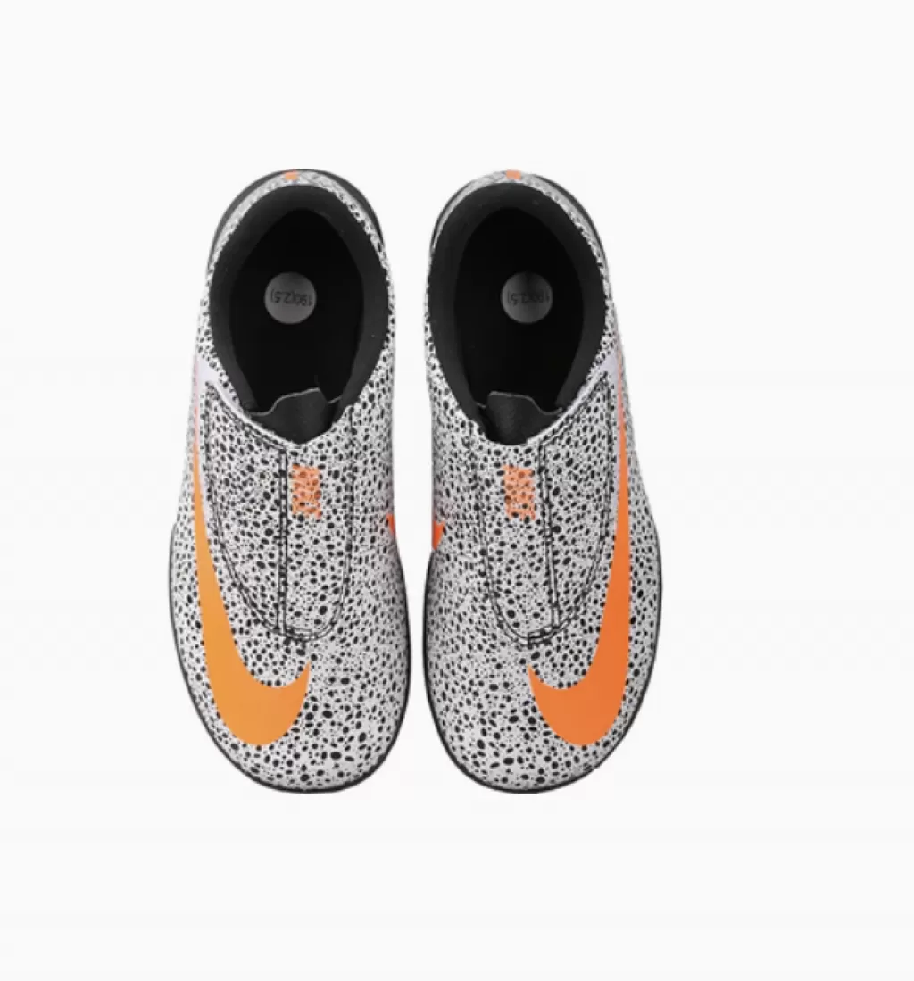 Шиповки детские Nike Vapor 13 Club CR7 JR TF
